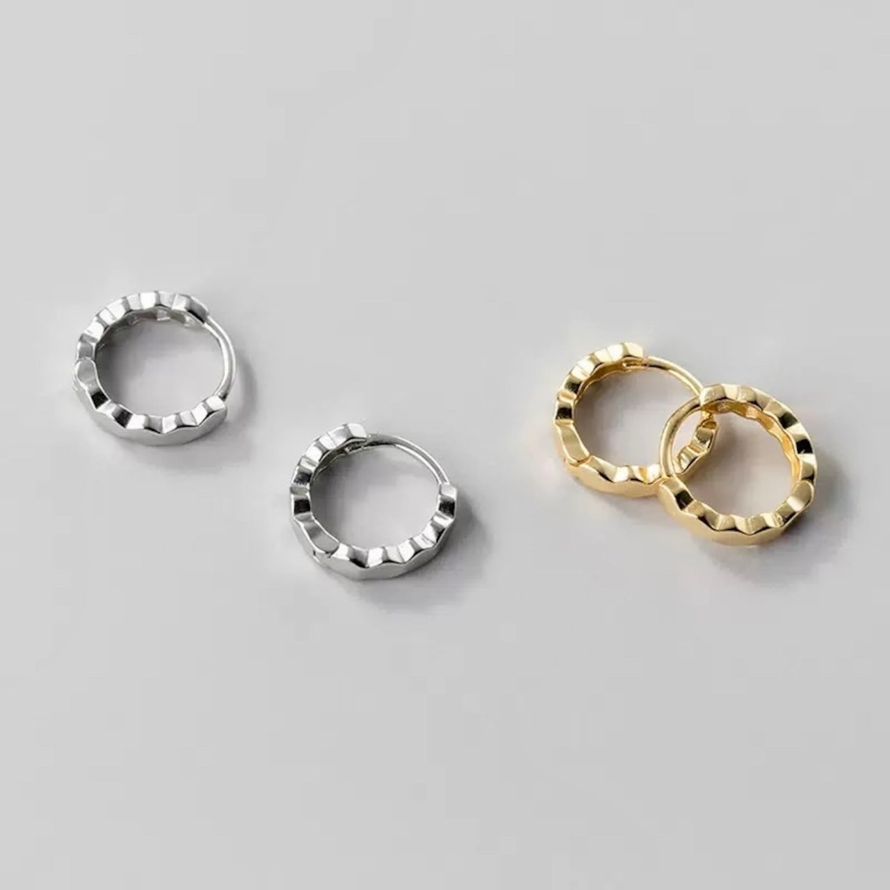 六角形デザイン フープピアス シルバー ゴールド