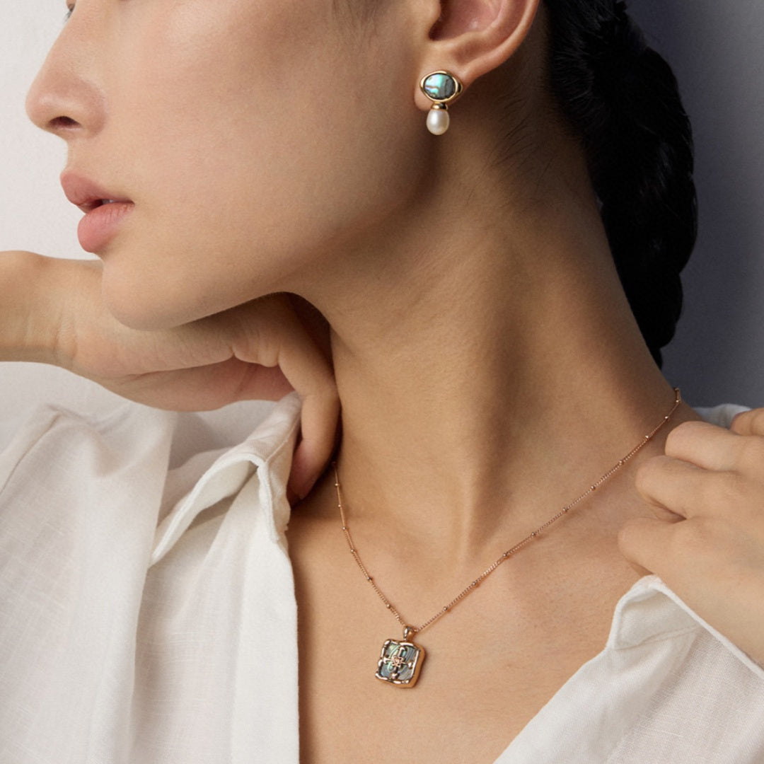 アバロンシェルとパールのピアス