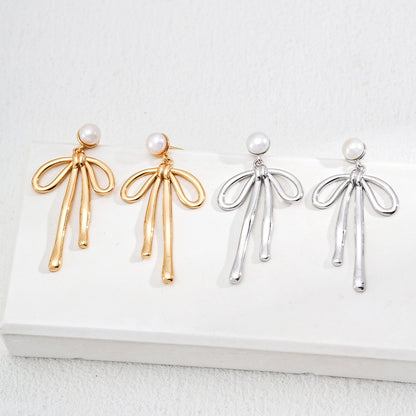 リボンデザイン ピアス(ゴールド・シルバー)