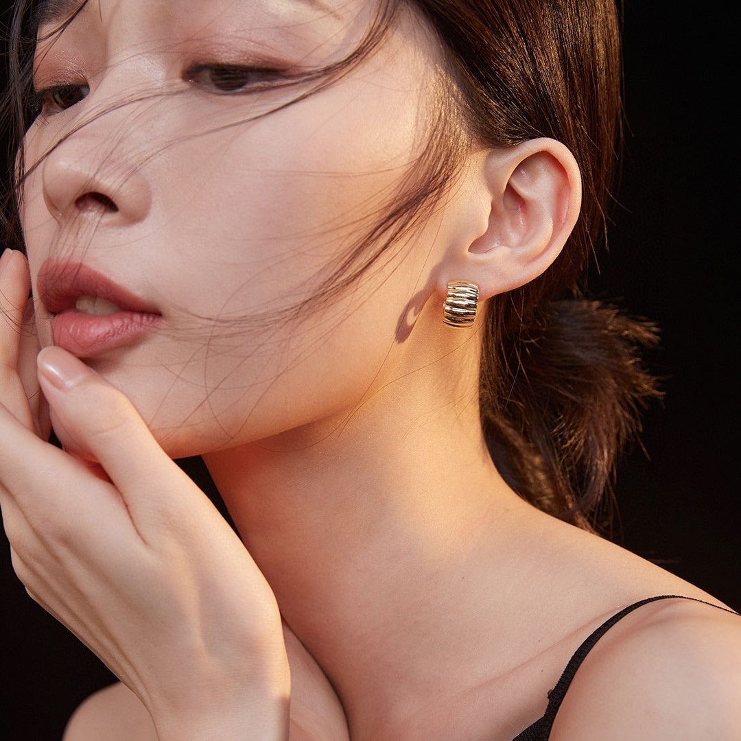 リブデザイン ピアス