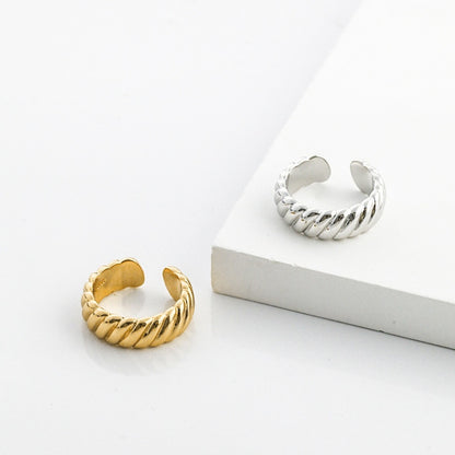 リブデザイン リング